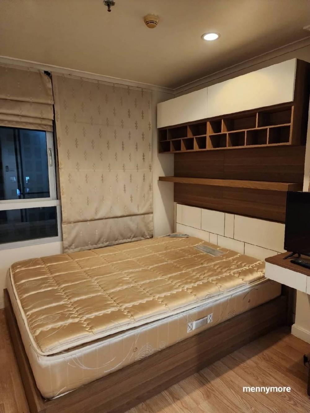 For RentCondoPinklao, Charansanitwong : Condo for rent Lumpini Park Pinklao for rent Lumpini Park Pinklao near MRT Bang Yi Khan, good location, on the main road # opposite Central Pinklao, 1 bedroom, 1 bathroom, for rent 9,000 baht 👉 1 bedroom, 1 bathroom, kitchen at the back, clearly separated