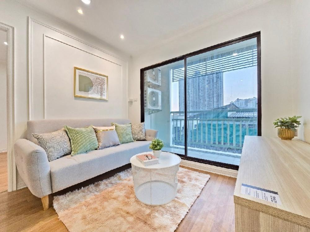 For SaleCondoThaphra, Talat Phlu, Wutthakat : ✨️✨️Good promotion..Quick deal ✨️✨️𝙒𝙤𝙬 𝙒𝙤𝙬 𝙒𝙤𝙬 Low installments..worth more than renting. Answers to every style..Condo Feel Home #Ready to move in