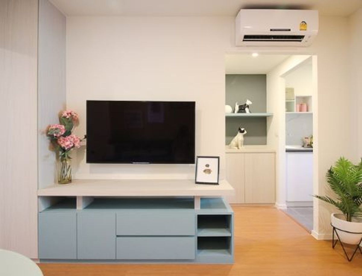 For SaleCondoEakachai, Bang Bon : For sale Lumpini Condotown Ekachai 48 Lumpini Condotown Ekachai 48 near MRT Bang Khae, large room, separate kitchen, 1 bedroom, size 34 sq m. Central area, beautiful and complete, convenient travel to Ekachai, Bang Bon, Central Rama 2, Bang Pakok Hospital