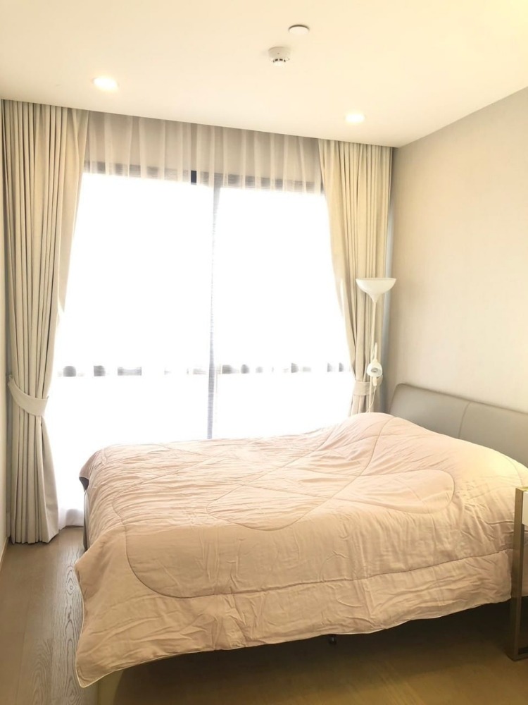 For SaleCondoSiam Paragon ,Chulalongkorn,Samyan : S-ATJ105  Ashton Chula-Silom, 21st floor, city view, 57.5 sq m, 2 bedrooms, 1 bathroom, 14.9 million. (sold with tenant) 064-959-8900