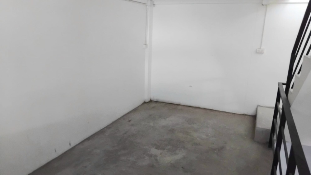 ขายอาคารพาณิชย์นนทบุรี บางใหญ่ บางบัวทอง : ขายอาคาร 3 ชั้น #ซอยกันตนา  เนื้อที่ 53.40 ตรว.#ราคาถูก #ห้องริมสุด ราคา 5.90 ลบ.#Office #warehouse