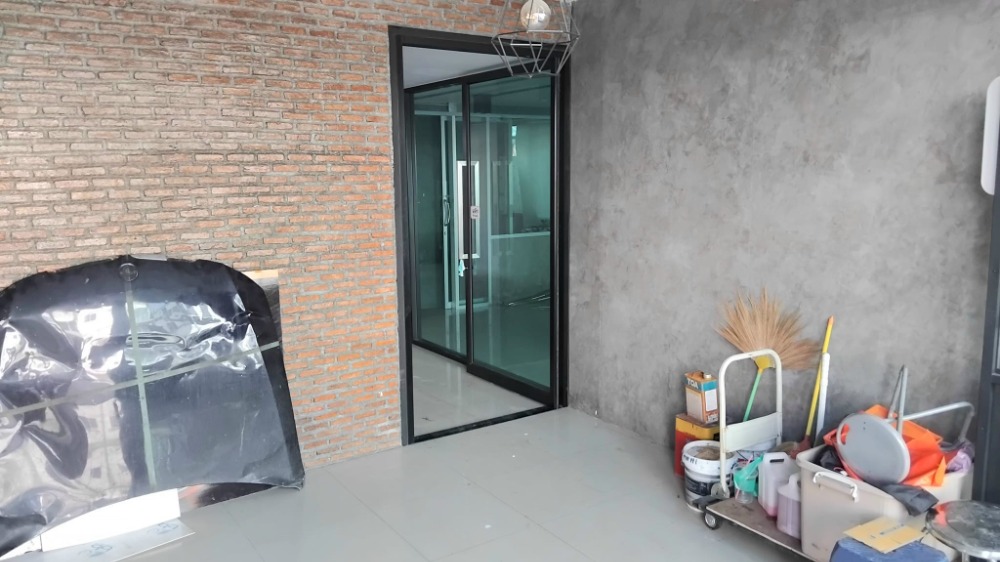 ขายอาคารพาณิชย์นนทบุรี บางใหญ่ บางบัวทอง : ขายอาคาร 3 ชั้น #ซอยกันตนา  เนื้อที่ 53.40 ตรว.#ราคาถูก #ห้องริมสุด ราคา 5.90 ลบ.#Office #warehouse