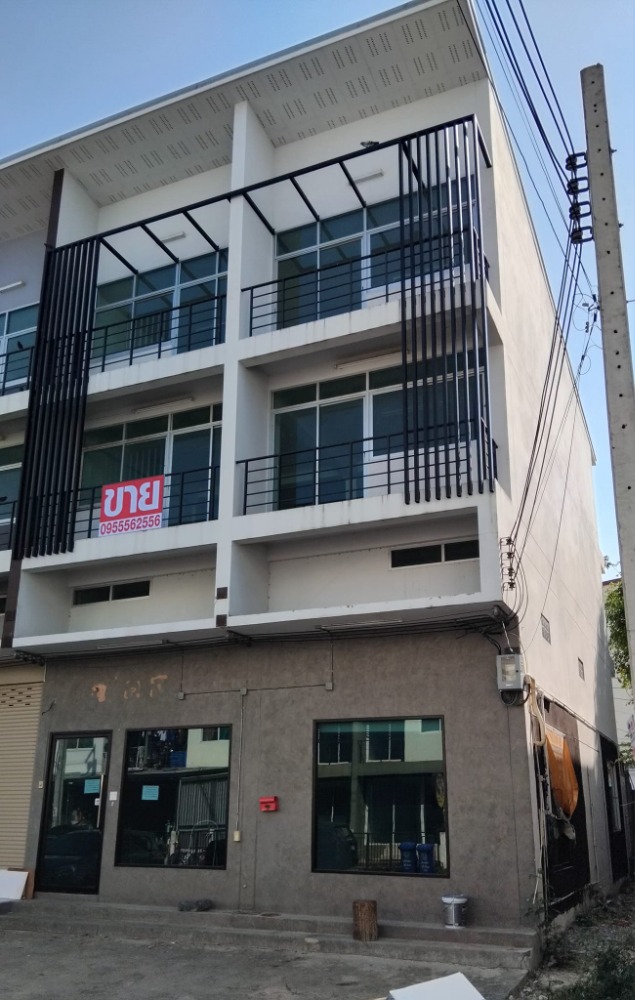 ขายอาคารพาณิชย์นนทบุรี บางใหญ่ บางบัวทอง : ขายอาคาร 3 ชั้น #ซอยกันตนา  เนื้อที่ 53.40 ตรว.#ราคาถูก #ห้องริมสุด ราคา 5.90 ลบ.#Office #warehouse