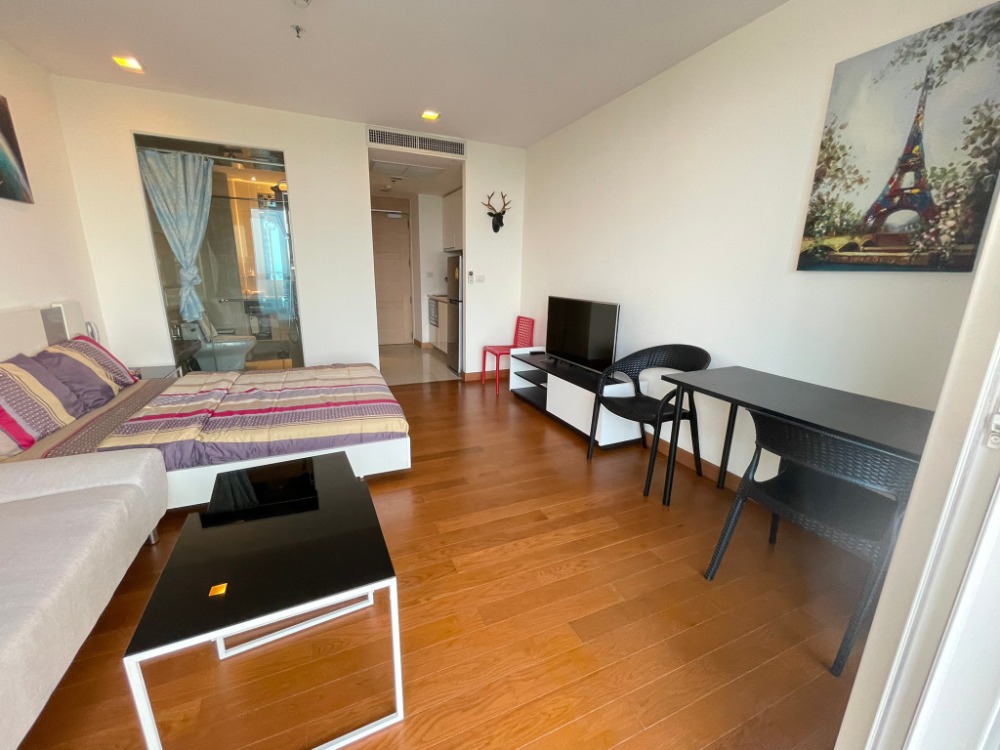 ให้เช่าคอนโดพัทยา บางแสน ชลบุรี สัตหีบ : For rent the Palm wongamat Beach Front Pattaya Studio room only 25000 Baht Per month (S03-0958)