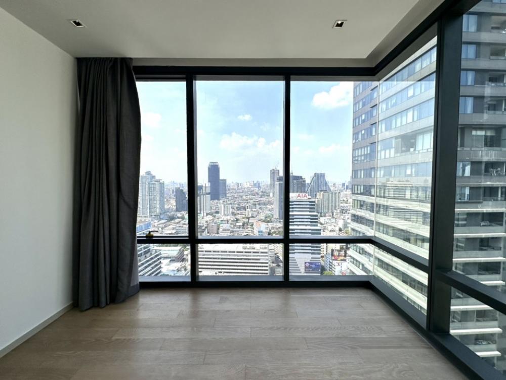 For SaleCondoSilom, Saladaeng, Bangrak : Mini Penthouse STACK SERIES Floor 31 Last Unit Hurry up and grab it. Call 0946503223
