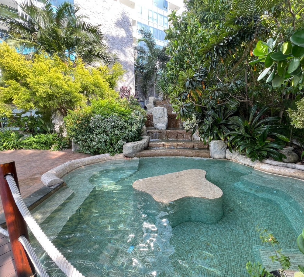 For SaleCondoPattaya, Bangsaen, Chonburi : For Sale Condo the palm wongamat beach Front pattaya 2 Beds higjt floor