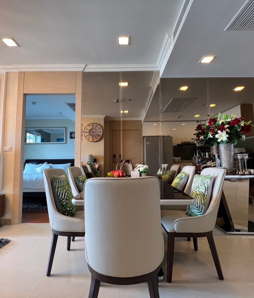 For SaleCondoPattaya, Bangsaen, Chonburi : For Sale Condo the palm wongamat beach Front pattaya 2 Beds higjt floor