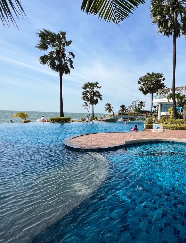 For SaleCondoPattaya, Bangsaen, Chonburi : For Sale Condo the palm wongamat beach Front pattaya 2 Beds higjt floor