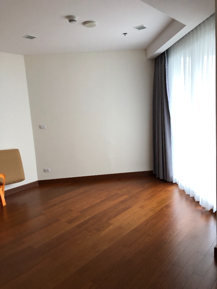 For SaleCondoPattaya, Bangsaen, Chonburi : For sale condo The palm wongamat beach 1 Bed 65 Sq.m 8.2 M (S03-1453)