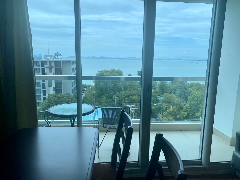 For SaleCondoPattaya, Bangsaen, Chonburi : For sale Condo the palm wongamt beach front pattaya studio type (S03-1475)