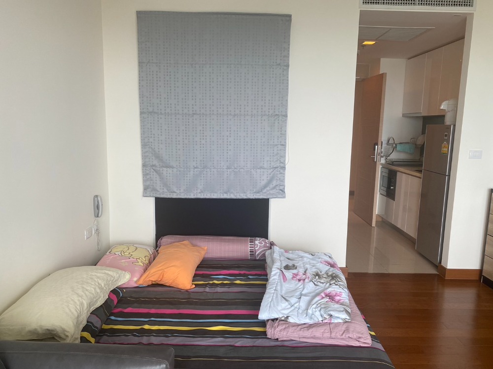 For SaleCondoPattaya, Bangsaen, Chonburi : For sale Condo the palm wongamt beach front pattaya studio type (S03-1475)