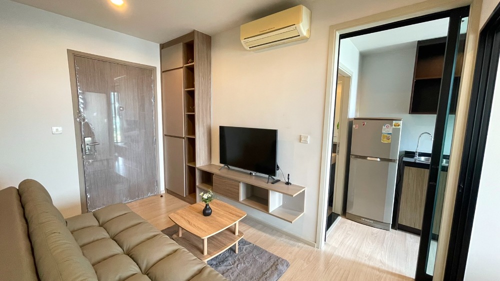 For SaleCondoBangna, Bearing, Lasalle : Urgent sale 📣 Condo The Gallery Bearing, only 400 meters from BTS Bearing!! 📌If interested, add Line @jhrcondo