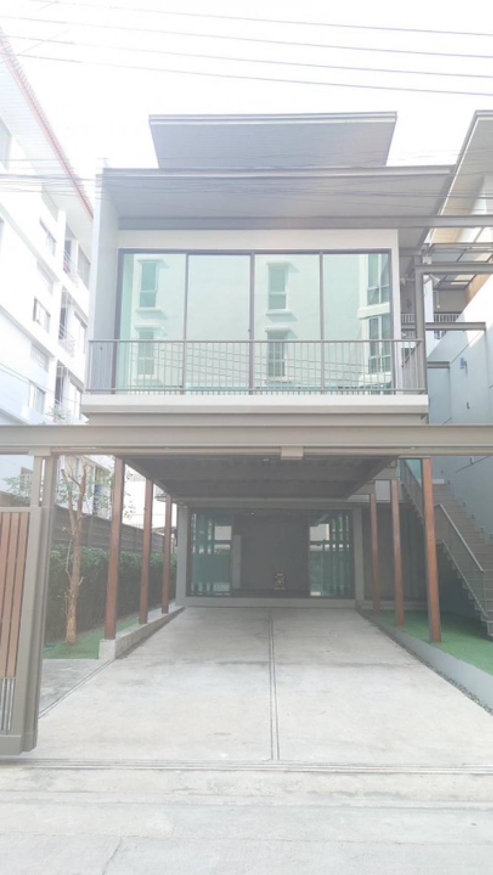 For RentHome OfficeRatchadapisek, Huaikwang, Suttisan : Rent a home office, Meng Jai - Rama 9 | 4 car parking | Company registration |