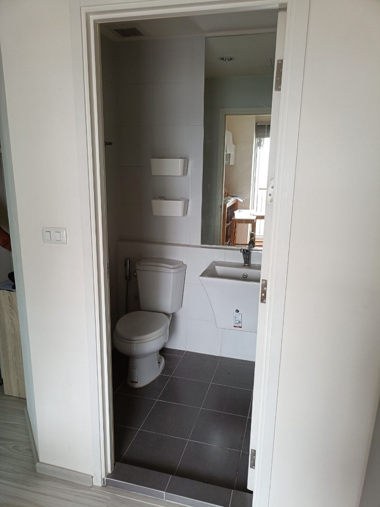 For SaleCondoRattanathibet, Sanambinna : Condo Aspire Rattanathibet 2, 14th floor, 25.21 sq m., near MRT Bang Kraso.