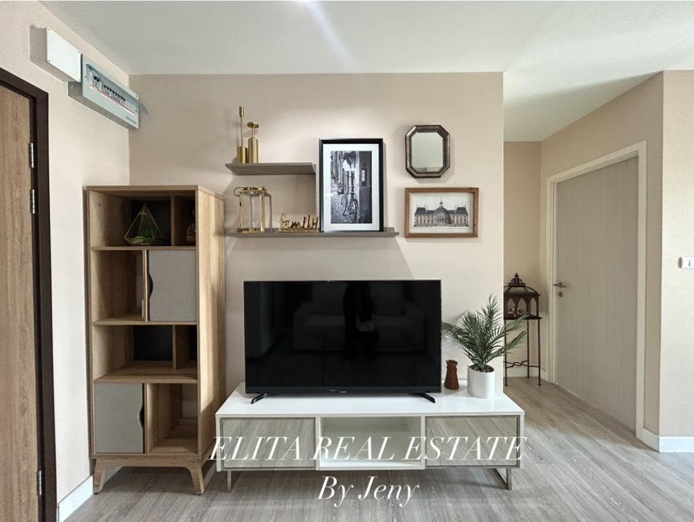 For SaleCondoKasetsart, Ratchayothin : ‼ ️ Urgent sale‼ ️ Metro Luxe Kaset Condo Decoration Room Build In Ready to carry 2 beds in 2 bathrooms, corner room, 7th floor, private garden view, near RS, Pakkhi Kit Senanikhom Road, Chatuchak, Bangkok, near the Green Line BTS station, only 4 million 