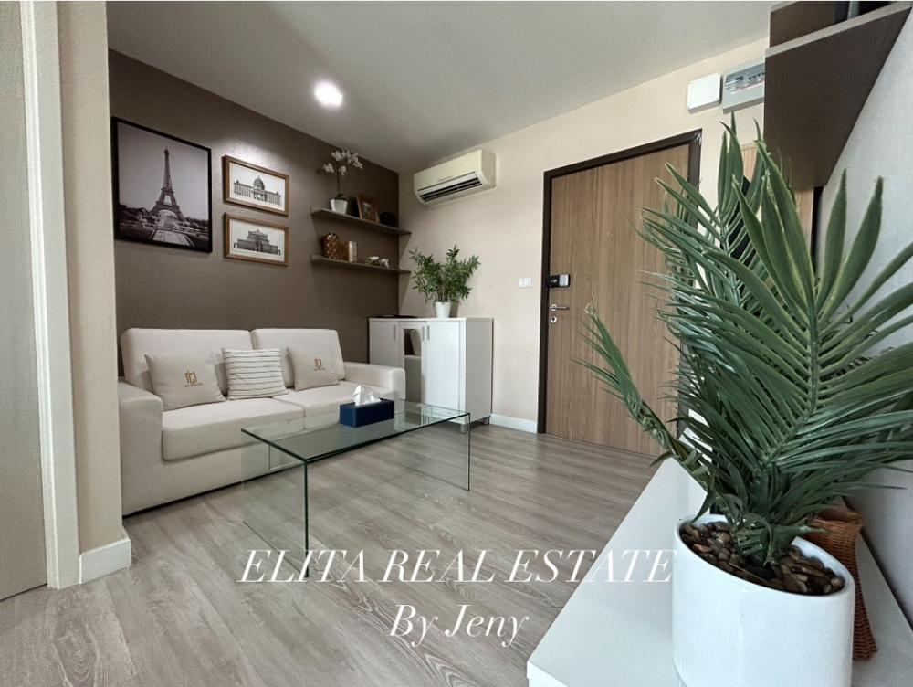 For SaleCondoKasetsart, Ratchayothin : ‼ ️ Urgent sale‼ ️ Metro Luxe Kaset Condo Decoration Room Build In Ready to carry 2 beds in 2 bathrooms, corner room, 7th floor, private garden view, near RS, Pakkhi Kit Senanikhom Road, Chatuchak, Bangkok, near the Green Line BTS station, only 4 million 