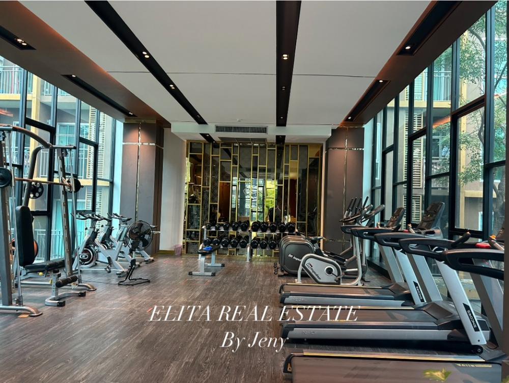 For SaleCondoKasetsart, Ratchayothin : ‼ ️ Urgent sale‼ ️ Metro Luxe Kaset Condo Decoration Room Build In Ready to carry 2 beds in 2 bathrooms, corner room, 7th floor, private garden view, near RS, Pakkhi Kit Senanikhom Road, Chatuchak, Bangkok, near the Green Line BTS station, only 4 million 