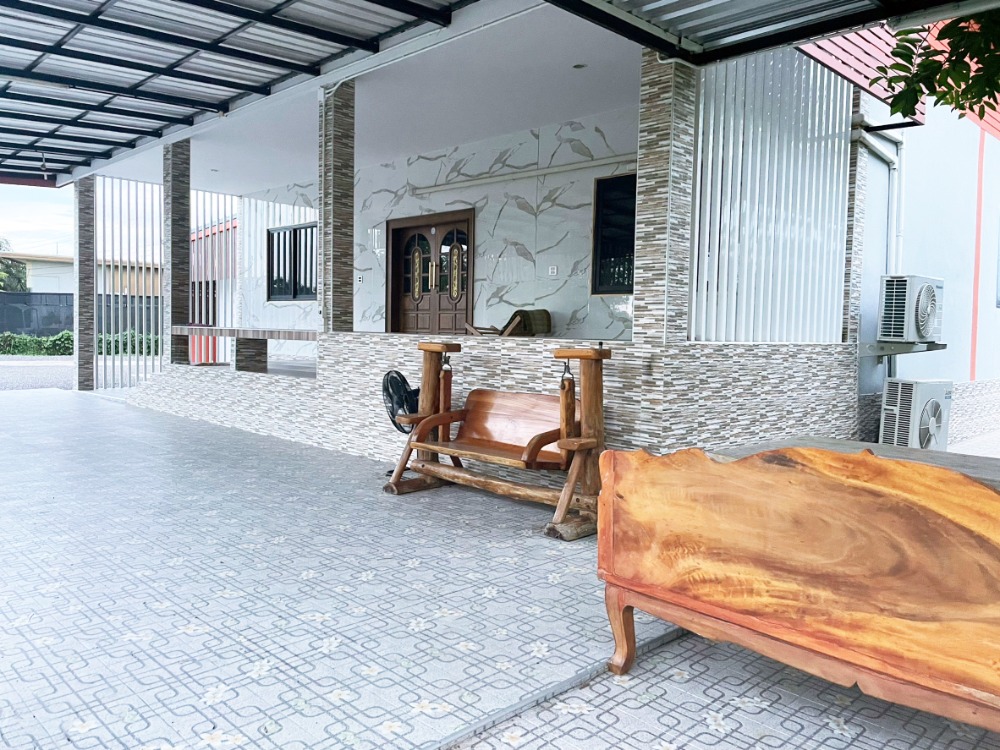 ขายบ้านนครสวรรค์ : ขายบ้านด่วน !! เจ้าของขายเอง พื้นที่ 4 ไร่ บ้าน โรงรถ ออฟฟิต ตำบลมะเดื่อเกลือ อำเภอเมืองนครสวรรค์ จังหวัดนครสวรรค์