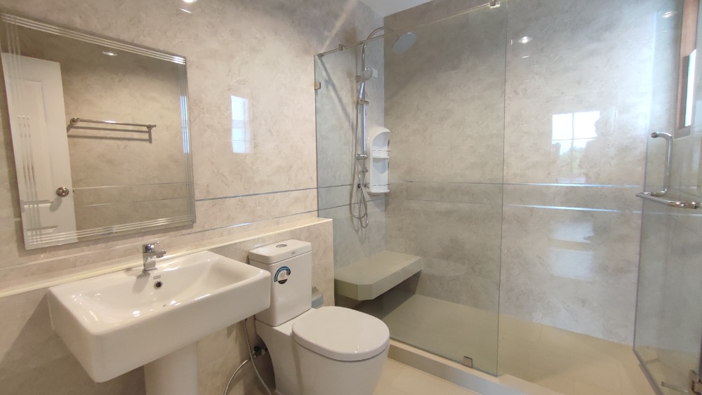 For SaleHousePhutthamonthon, Salaya : Single detached house for sale, 86 sq m, next to Phutthamonthon Park, beautiful house, good location, good neighbors.