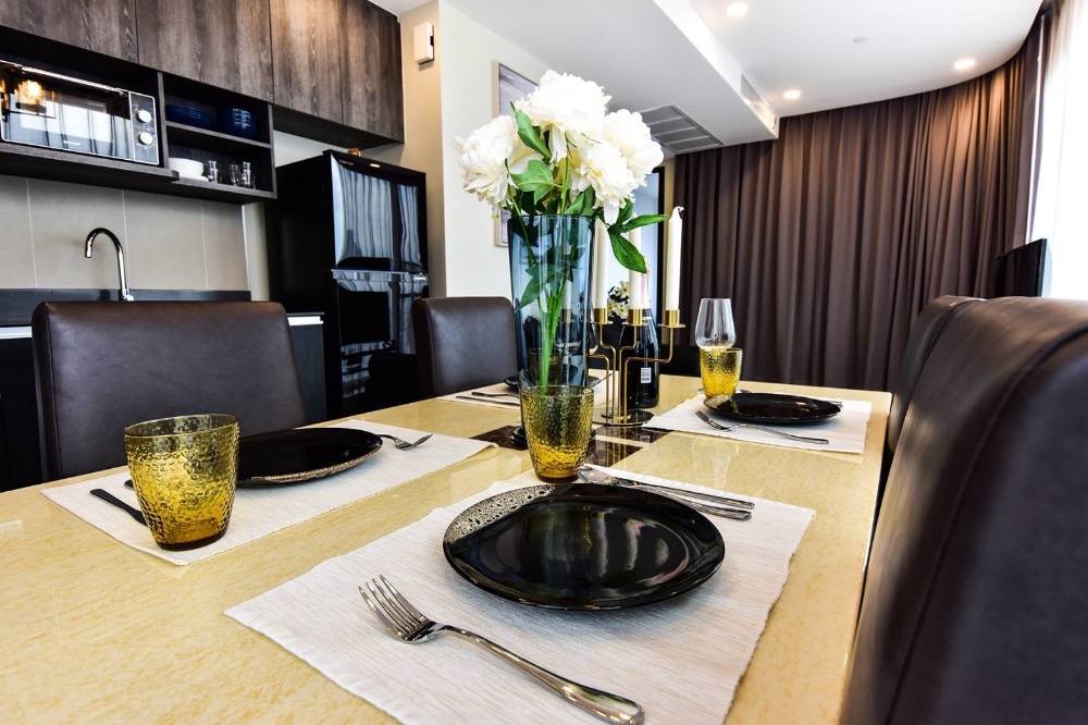 For RentCondoSiam Paragon ,Chulalongkorn,Samyan : Ashton Chula - Silom【𝐑𝐄𝐍𝐓】🔥 2 luxury bedroom Panoramic city view Complete furniture Full central, convenient transportation, near Sam Yan Mit Town 🔥 Contact Line ID: @hacondo