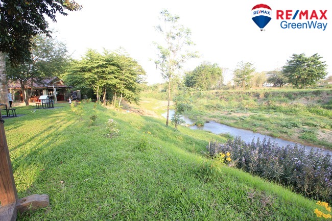 ขายกิจการโรงแรม & กิจการอพาร์ตเมนต์เชียงใหม่ : ขายกิจการรีสอร์ทร้านอาหารกึ่งผับเชียงใหม่ สกาล่าเฮ้าส์วิลเลจเรสเตอร์รองท์&บาร์ อ.แม่แตง ติดแม่น้ำแม่แตง พร้อมดำเนินกิจการ