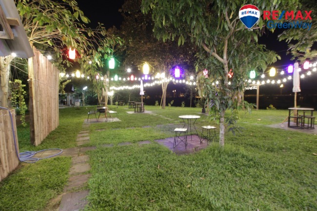 ขายกิจการโรงแรม & กิจการอพาร์ตเมนต์เชียงใหม่ : ขายกิจการรีสอร์ทร้านอาหารกึ่งผับเชียงใหม่ สกาล่าเฮ้าส์วิลเลจเรสเตอร์รองท์&บาร์ อ.แม่แตง ติดแม่น้ำแม่แตง พร้อมดำเนินกิจการ