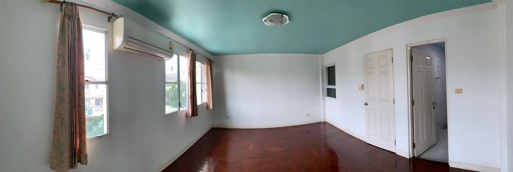 For SaleTownhomeNawamin, Ramindra : 3-story townhome for sale, Park Gallery Watcharapol, near the Pink Line BTS. Sathian Thammasathan, area 24.4 sq m, 3 bedrooms, 3 bathrooms, 2 parking spaces, selling price 4.95 million baht*