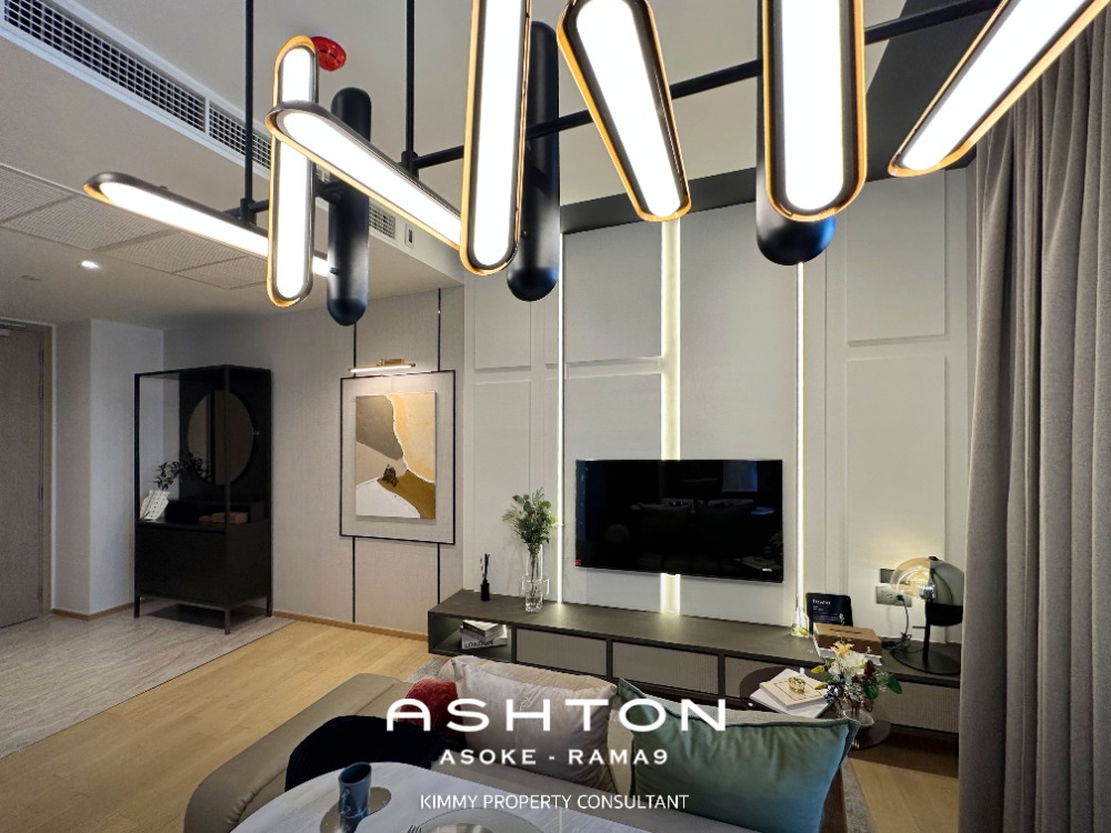 ขายคอนโดพระราม 9 เพชรบุรีตัดใหม่ RCA : Ashton Asoke Rama 9 - One Bedroom แต่งครบพร้อมอยู่จากทาง Ananda สนใจนัดหมายเยี่ยมชมติดต่อ Sale โครงการ 093-962-5994 (คิม)