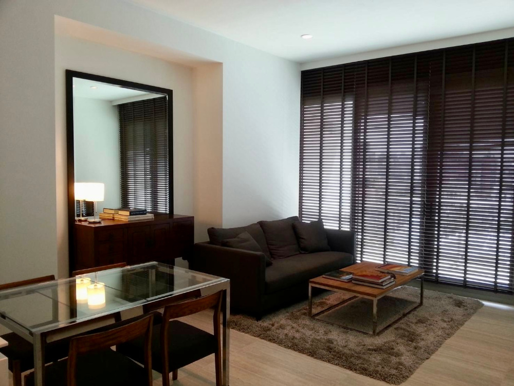 ให้เช่าคอนโดวิทยุ ชิดลม หลังสวน : 185 Rajadamri: 1bed 1bath 70sqm 67,000/mth Am: 0656199198