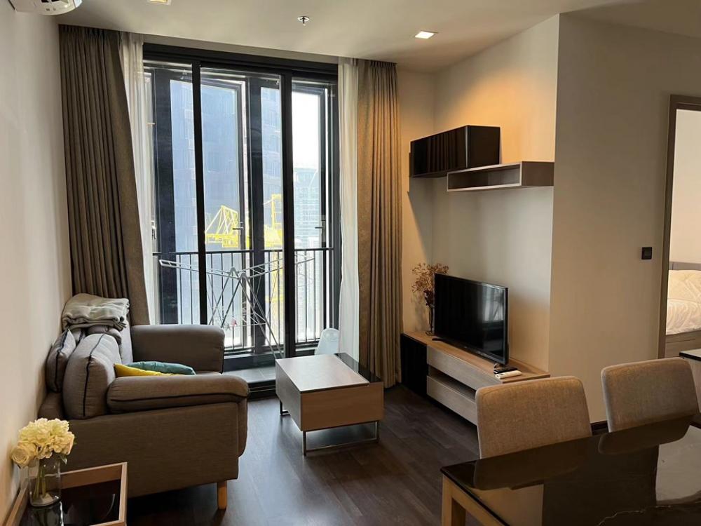 For SaleCondoRama9, Petchburi, RCA : 2 bedrooms for sale The LINE Asoke - RatchadaComplete furniture and appliances2 bedrooms, 1 bathroomArea 48.32 sqm30th floorPrice: 8.8 million baht (negotiable)