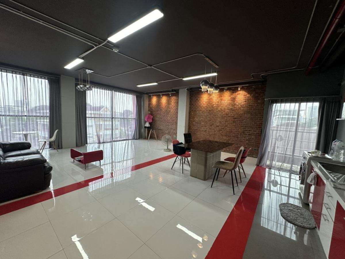 ขายอาคารพาณิชย์อ่อนนุช อุดมสุข : ขายอาคารOffice and Residential Building 6 ชั้น ถ.เอกมัย