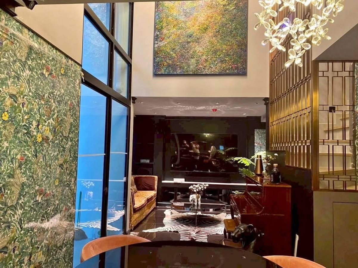 ขายคอนโดวิทยุ ชิดลม หลังสวน : ขายคอนโด ณ วรา เรสซิเดนซ์ BTS-ชิดลม ลุมพินี เขต ปทุมวัน กรุงเทพ CX-149539