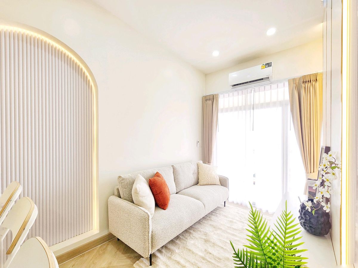 For SaleCondoRamkhamhaeng, Hua Mak : Corn on the cob, big room, high ceiling, great location