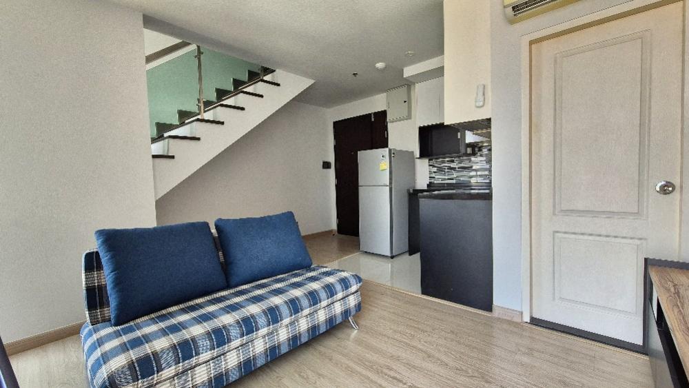 ให้เช่าคอนโดสาทร นราธิวาส : ปล่อยเช่า ใกล้สาทร  คอนโด Duplex Bangkok Horizontal สาทร- นราธิวาส 14 (ไม่เสียหายจากแผ่นดินไหว)