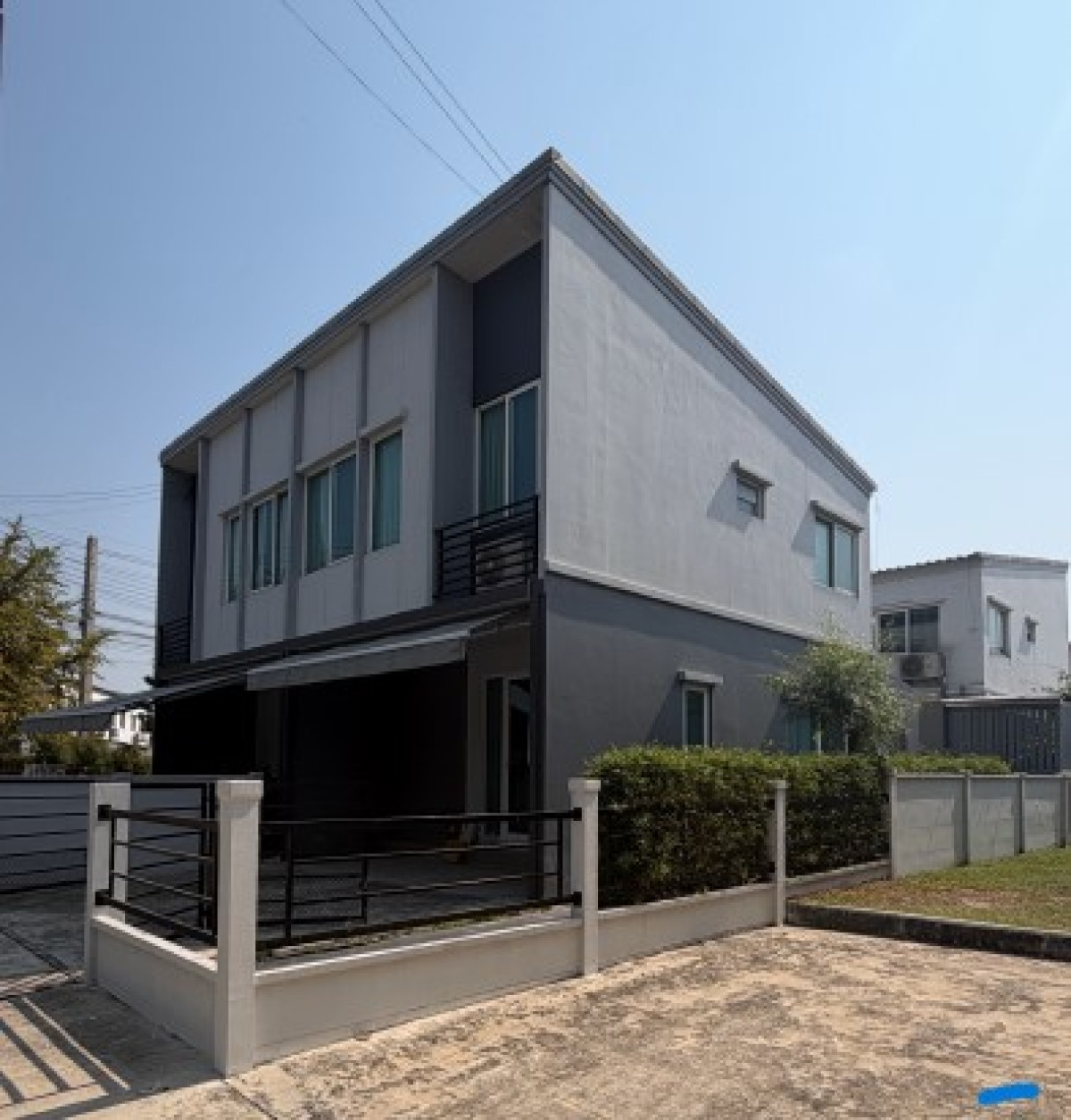 ขายบ้านมีนบุรี-ร่มเกล้า : ขายทาวน์เฮ้าส์/ทาวน์โฮม  แกรนด์ พลีโน่ รามอินทรา-บางชัน สเตชั่น มีนบุรี เขต มีนบุรี กรุงเทพ   CX-146352