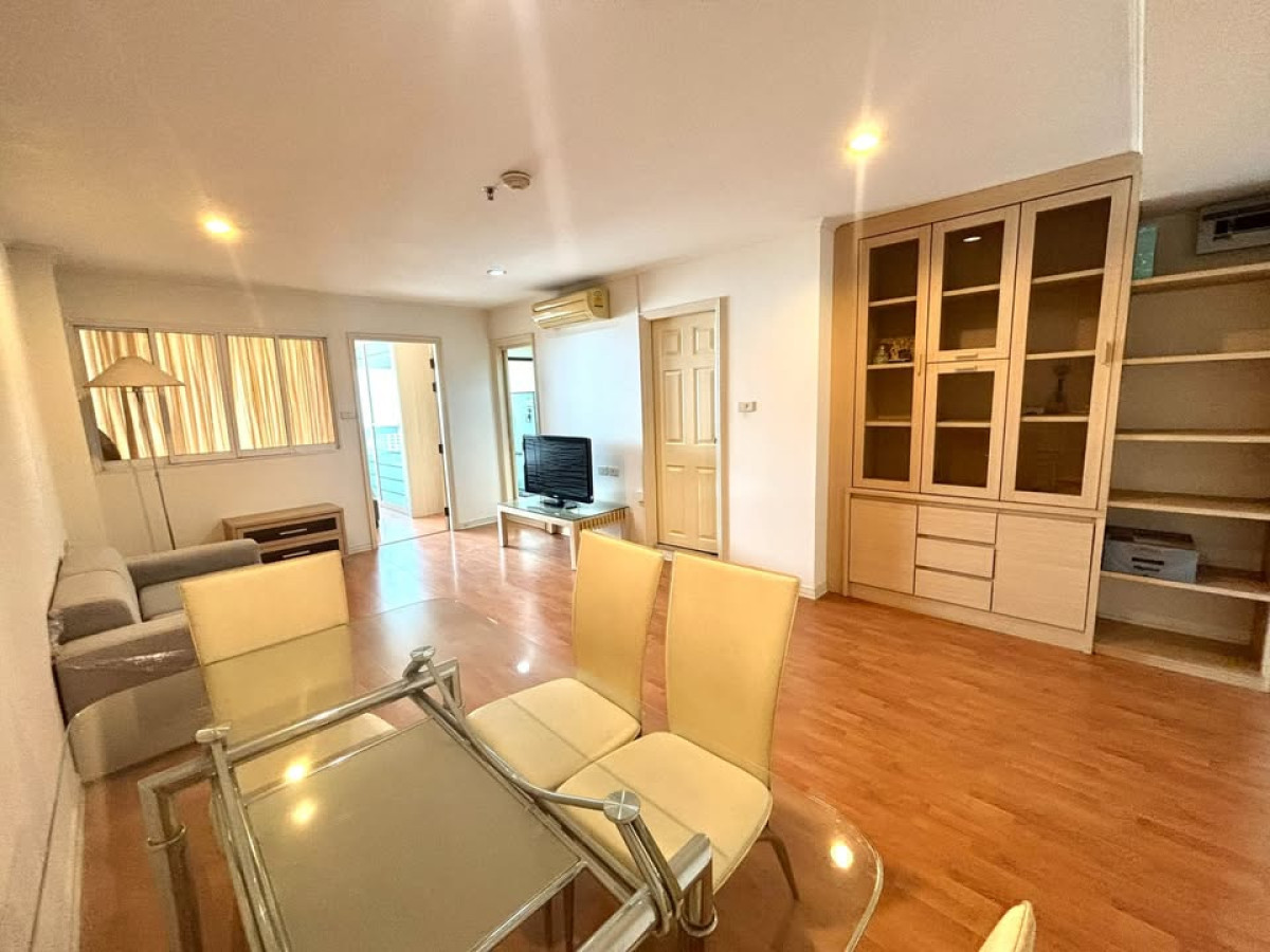 For SaleCondoSapankwai,Jatujak : For Sale Condo , Lumpini Ville Phahol - Suthisarn , BTS-Saphan Khwai , Sam Sen Nai , Phaya Thai , Bangkok , CX-148554