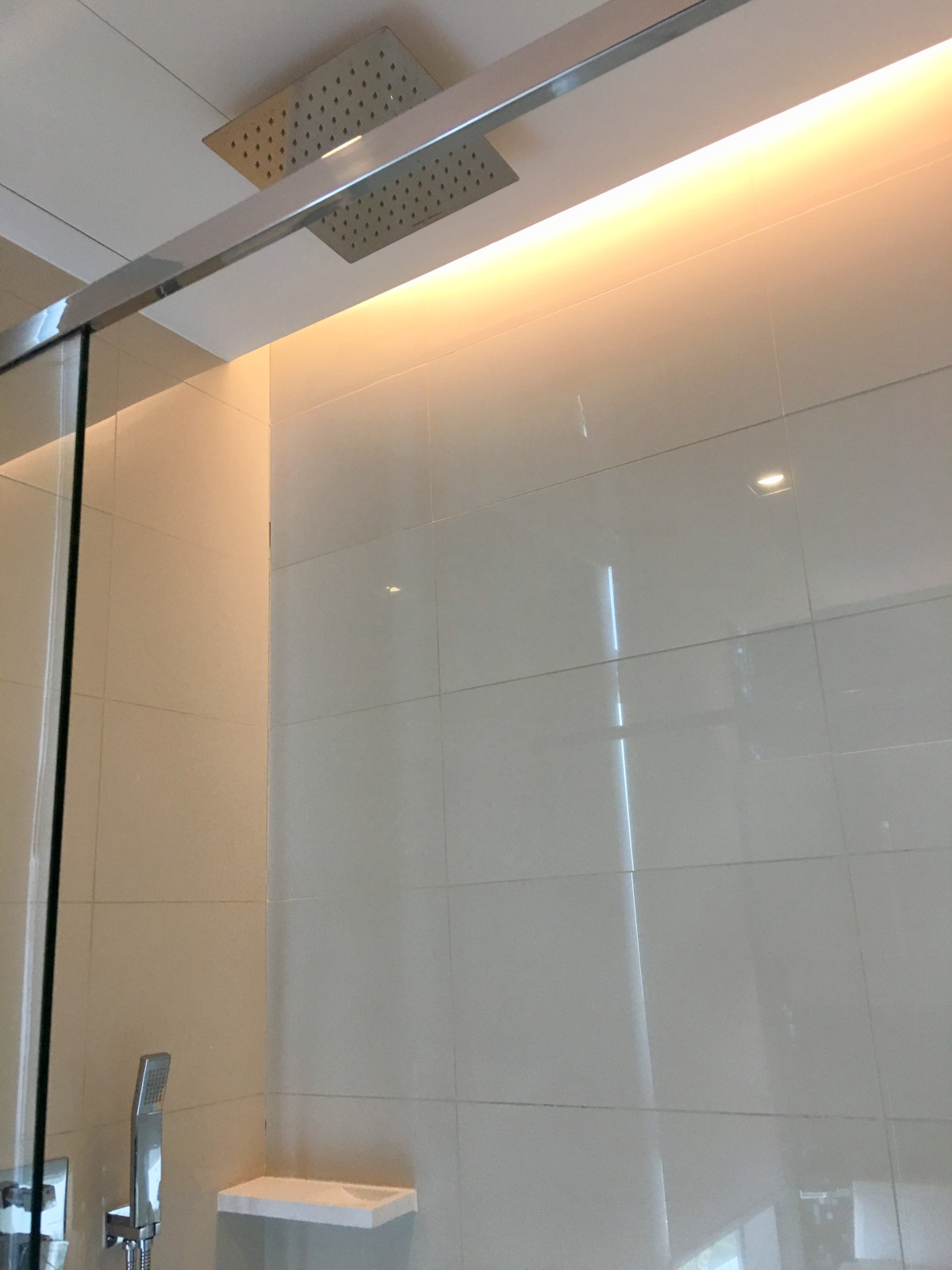 ขายคอนโดสาทร นราธิวาส : ขายคอนโด เดอะรูม เจริญกรุง 30 BTS-สะพานตากสิน บางรัก เขต บางรัก กรุงเทพ CX-32603