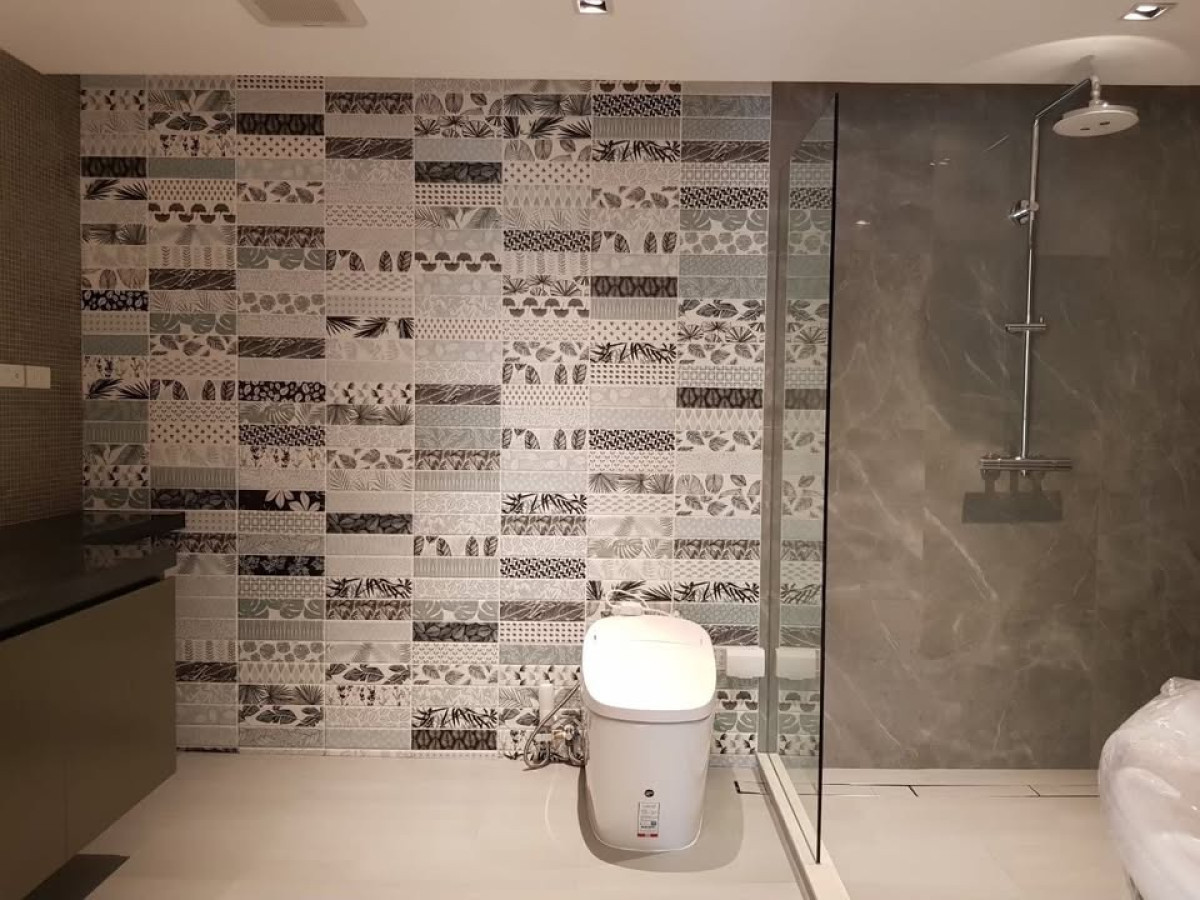 ขายคอนโดวิทยุ ชิดลม หลังสวน : ขายคอนโด ณ วรา เรสซิเดนซ์ BTS-ชิดลม ลุมพินี เขต ปทุมวัน กรุงเทพ CX-149539