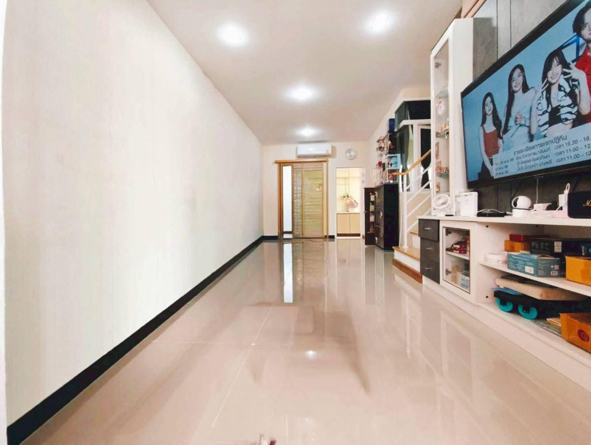For SaleTownhomePattanakan, Srinakarin : For Sale Townhouse/Townhome , Golden Town Srinakarin-Sukhumvit , Phraek Sa , Mueang Samut Prakan , Samut Prakarn , CX-150114