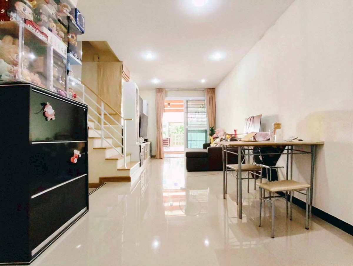 For SaleTownhomePattanakan, Srinakarin : For Sale Townhouse/Townhome , Golden Town Srinakarin-Sukhumvit , Phraek Sa , Mueang Samut Prakan , Samut Prakarn , CX-150114