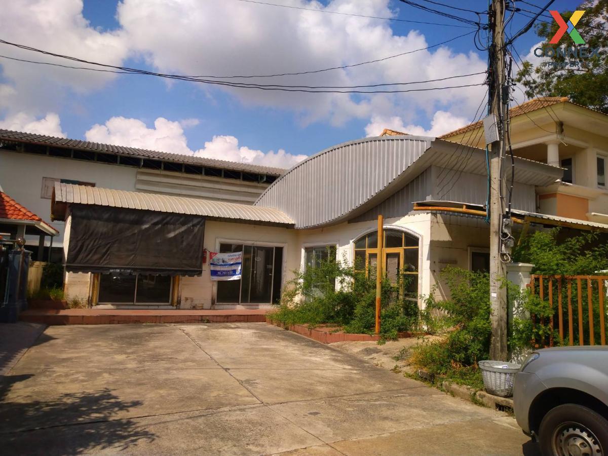 For SaleHouseNonthaburi, Bang Yai, Bangbuathong : For Sale House , Passorn 8 Bangyai , corner unit , wide frontage , Bang Yai , Bang Yai , Nonthaburi , CX-92976