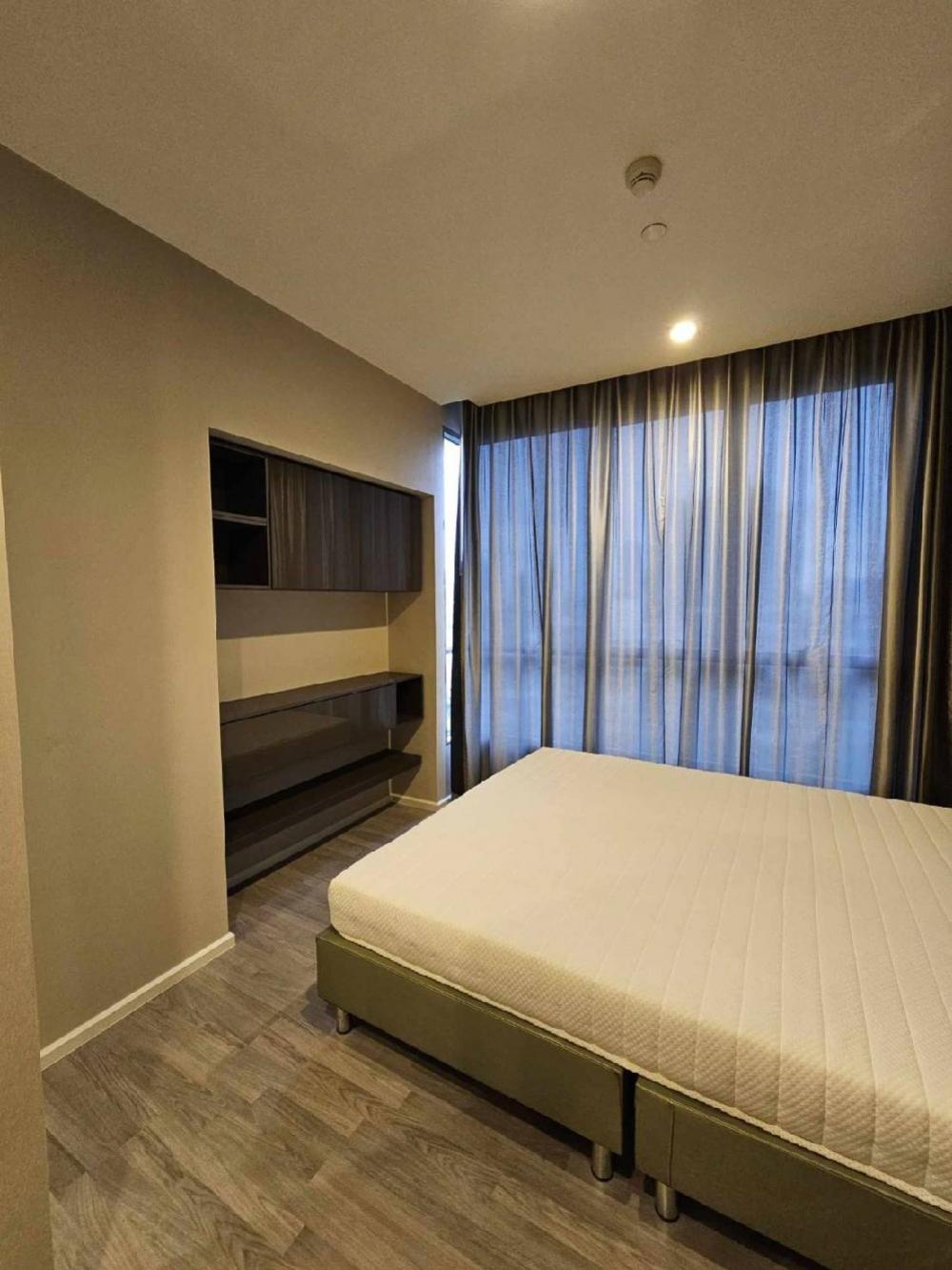 For RentCondoSathorn, Narathiwat : For rent: The Room Sathorn-St.louis 17,000 baht / month.