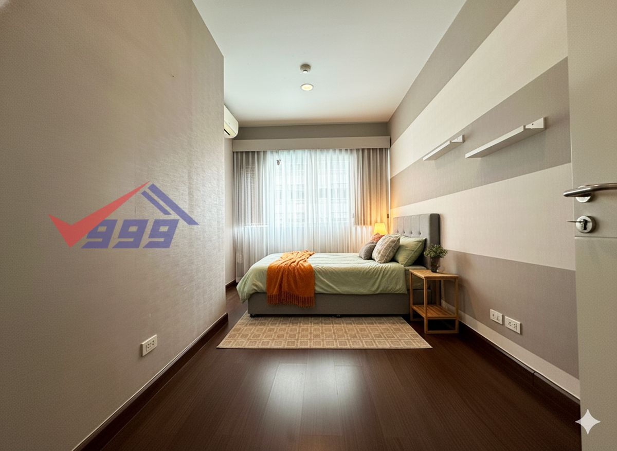 For SaleCondoPattanakan, Srinakarin : Urgent sale, Condo The Four Wings Residence, 3 bedrooms, corner room, city view, Hua Mak, Bang Kapi, Srinakarin (The Four Wings Residence)