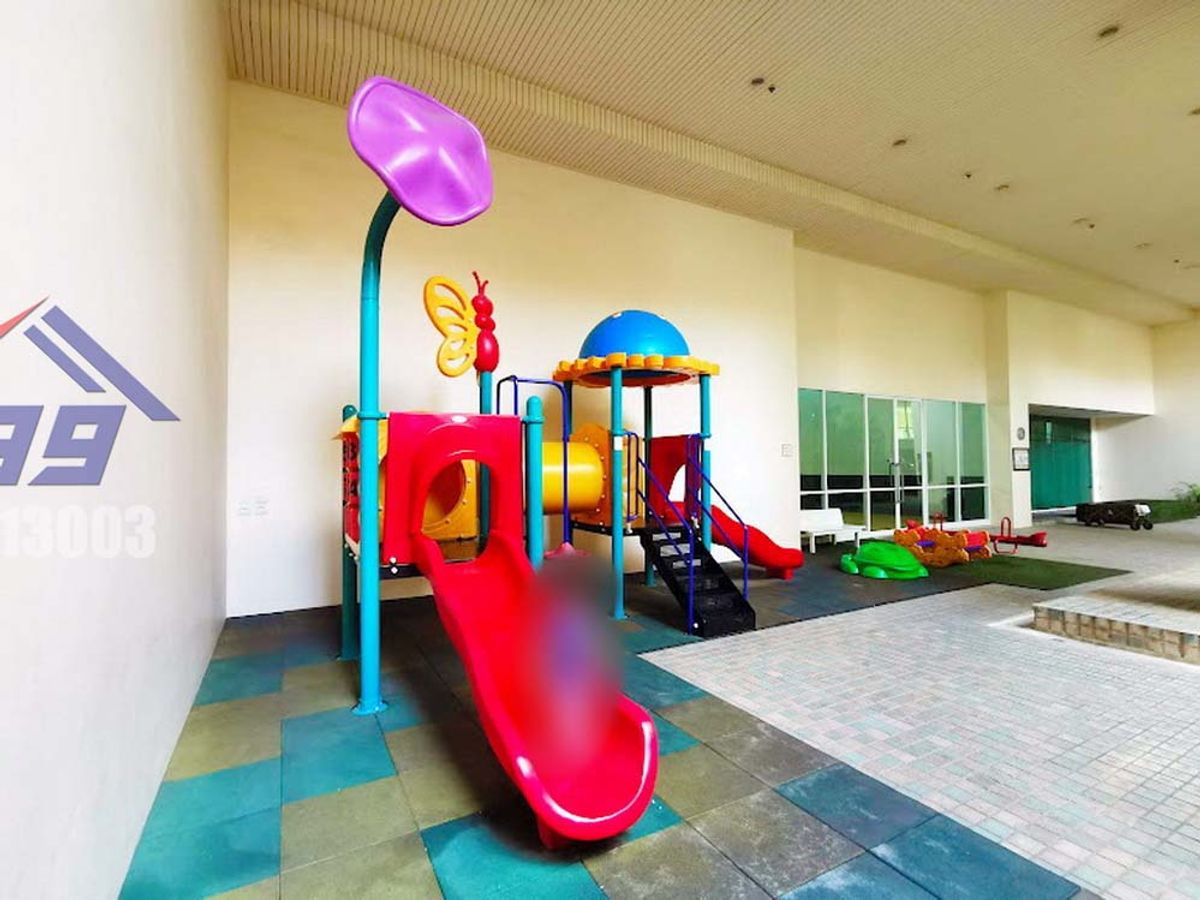 For SaleCondoPattanakan, Srinakarin : Urgent sale, Condo The Four Wings Residence, 3 bedrooms, corner room, city view, Hua Mak, Bang Kapi, Srinakarin (The Four Wings Residence)