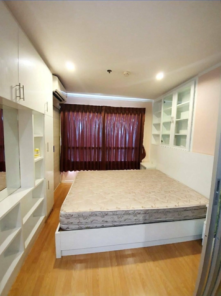 For RentCondoPattanakan, Srinakarin : For rent, Lumpini Place Srinakarin-Hua Mak Station, 11th floor, Building A, ready to move in✨🌈 There is a washing machine. Near Hua Mak Airport Link Convenient travel 🚆