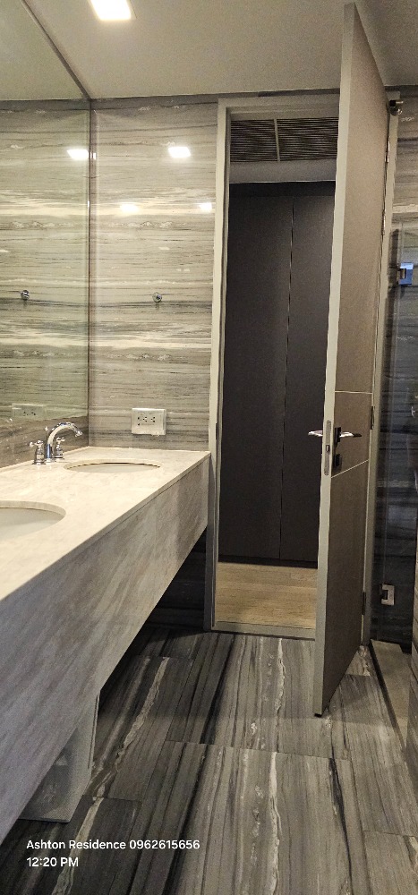 For RentCondoSukhumvit, Asoke, Thonglor : Ashton Residence 41 for Rent 2bed 2 bath 140 Sq,m Rental price 140k per month call Nong 096-2615656 Ready to touring everyday