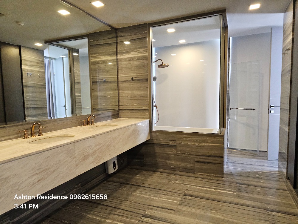 For RentCondoSukhumvit, Asoke, Thonglor : Ashton Residence 41 for Rent 2bed 2 bath 140 Sq,m Rental price 140k per month call Nong 096-2615656 Ready to touring everyday