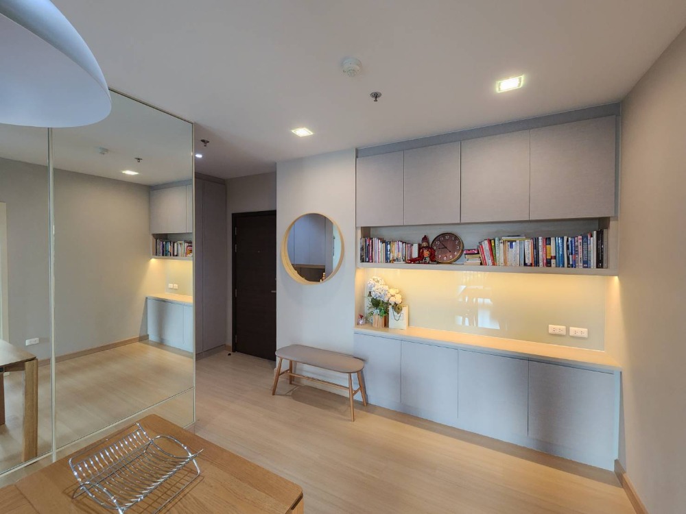 ให้เช่าคอนโดพระราม 8 สามเสน ราชวัตร : ลดราคา สถานะตามภาพปก**ห้องว่างครับผม 2 ห้องนอนที่ใหญ่ที่สุดในทำเล แต่งสวยมากก** ให้เช่า ศุภาลัย ซิตี้ รีสอร์ท พระราม 8 ห้องมีของให้ครบทุกอย่าง ทักมาคุยกันครับผม SN551