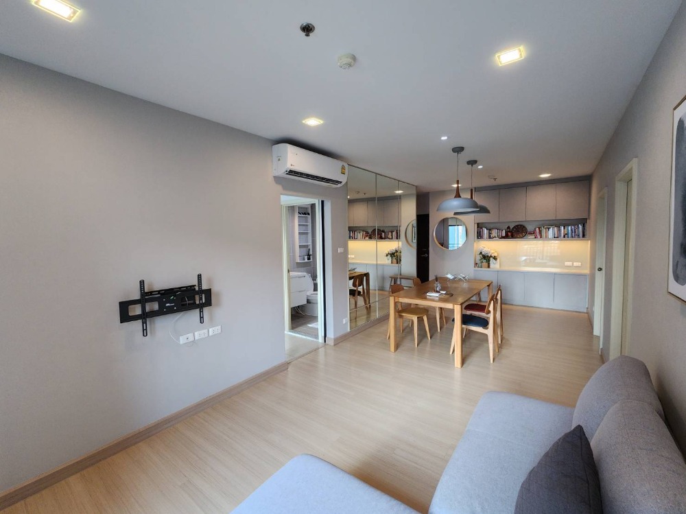 ให้เช่าคอนโดพระราม 8 สามเสน ราชวัตร : ลดราคา สถานะตามภาพปก**ห้องว่างครับผม 2 ห้องนอนที่ใหญ่ที่สุดในทำเล แต่งสวยมากก** ให้เช่า ศุภาลัย ซิตี้ รีสอร์ท พระราม 8 ห้องมีของให้ครบทุกอย่าง ทักมาคุยกันครับผม SN551