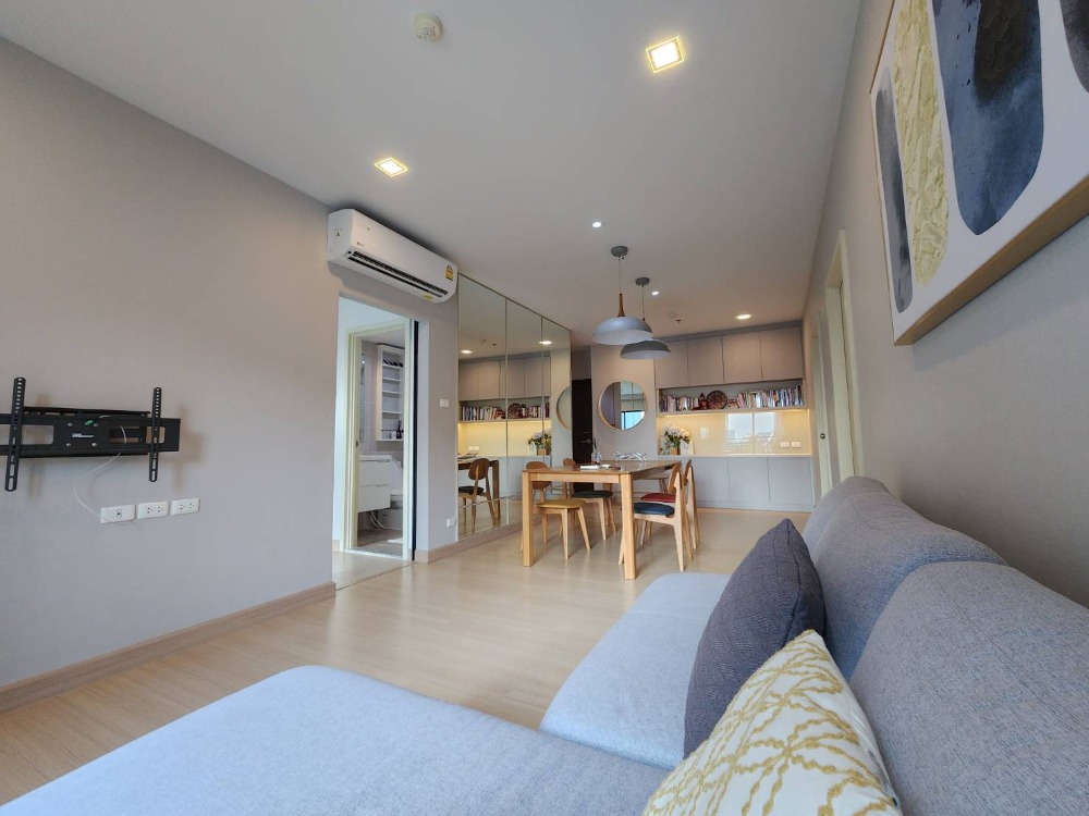 ให้เช่าคอนโดพระราม 8 สามเสน ราชวัตร : ลดราคา สถานะตามภาพปก**ห้องว่างครับผม 2 ห้องนอนที่ใหญ่ที่สุดในทำเล แต่งสวยมากก** ให้เช่า ศุภาลัย ซิตี้ รีสอร์ท พระราม 8 ห้องมีของให้ครบทุกอย่าง ทักมาคุยกันครับผม SN551